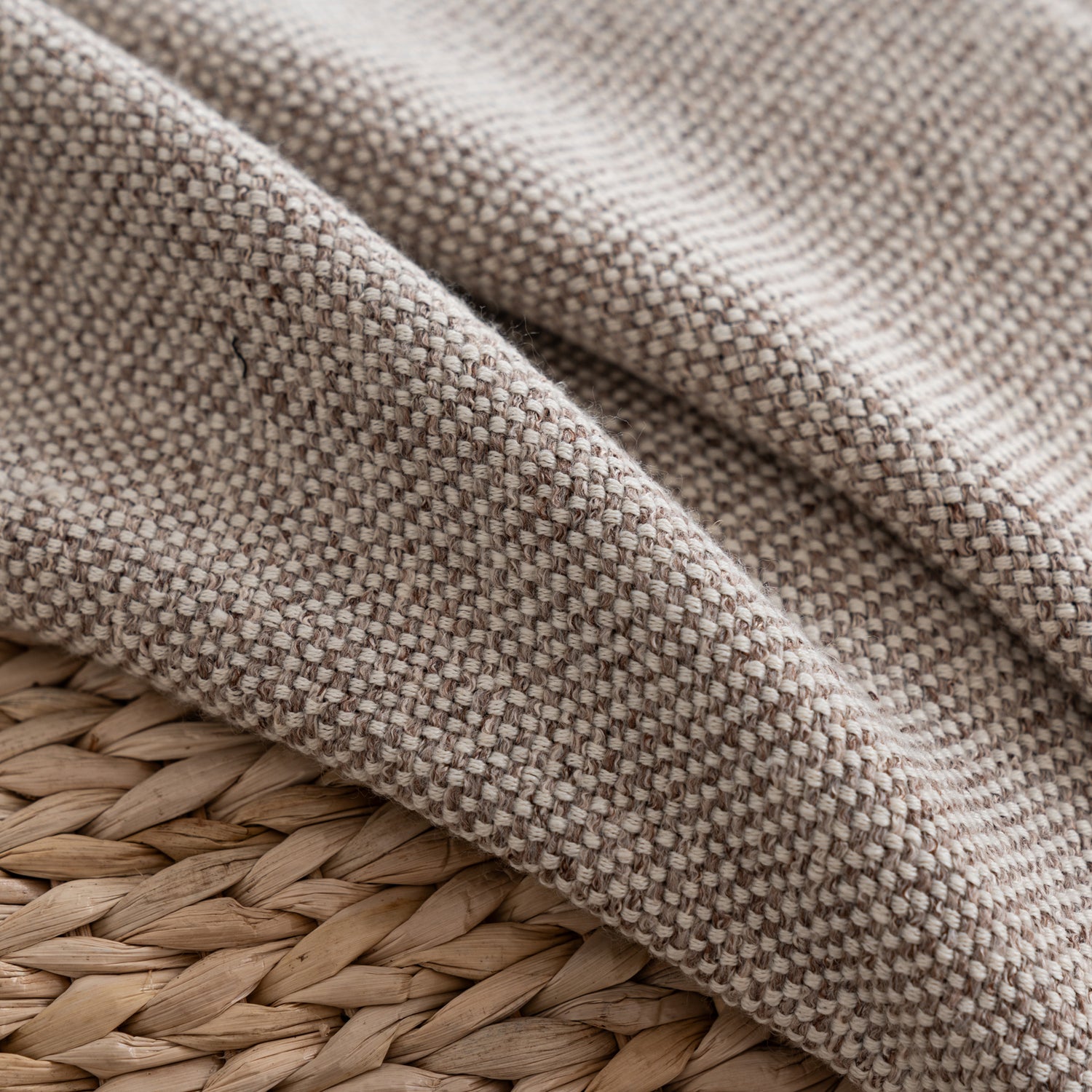 Avenna Woven Linen-like Texture Curtain Pleated