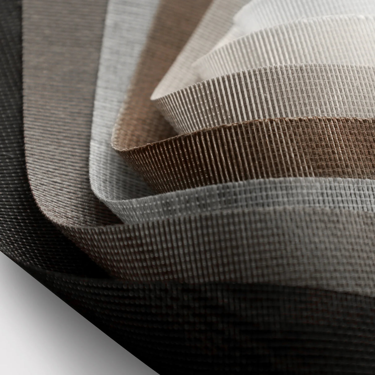 Motorized Light Filtering Roller Shades 50% Blackout PVC Free Sunscreen